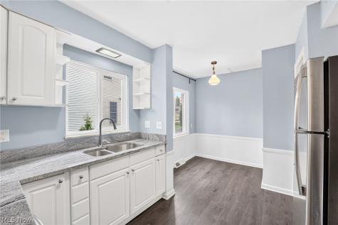 21030-21040 Detroit Road Rocky River OH 44116