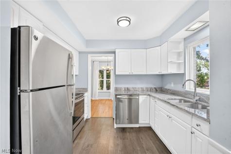 21030-21040 Detroit Road Rocky River OH 44116