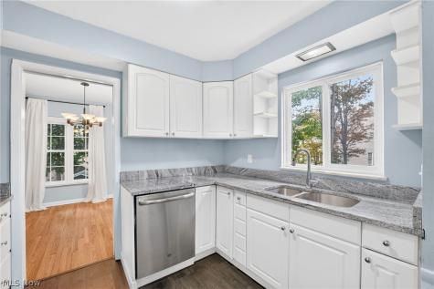21030-21040 Detroit Road Rocky River OH 44116