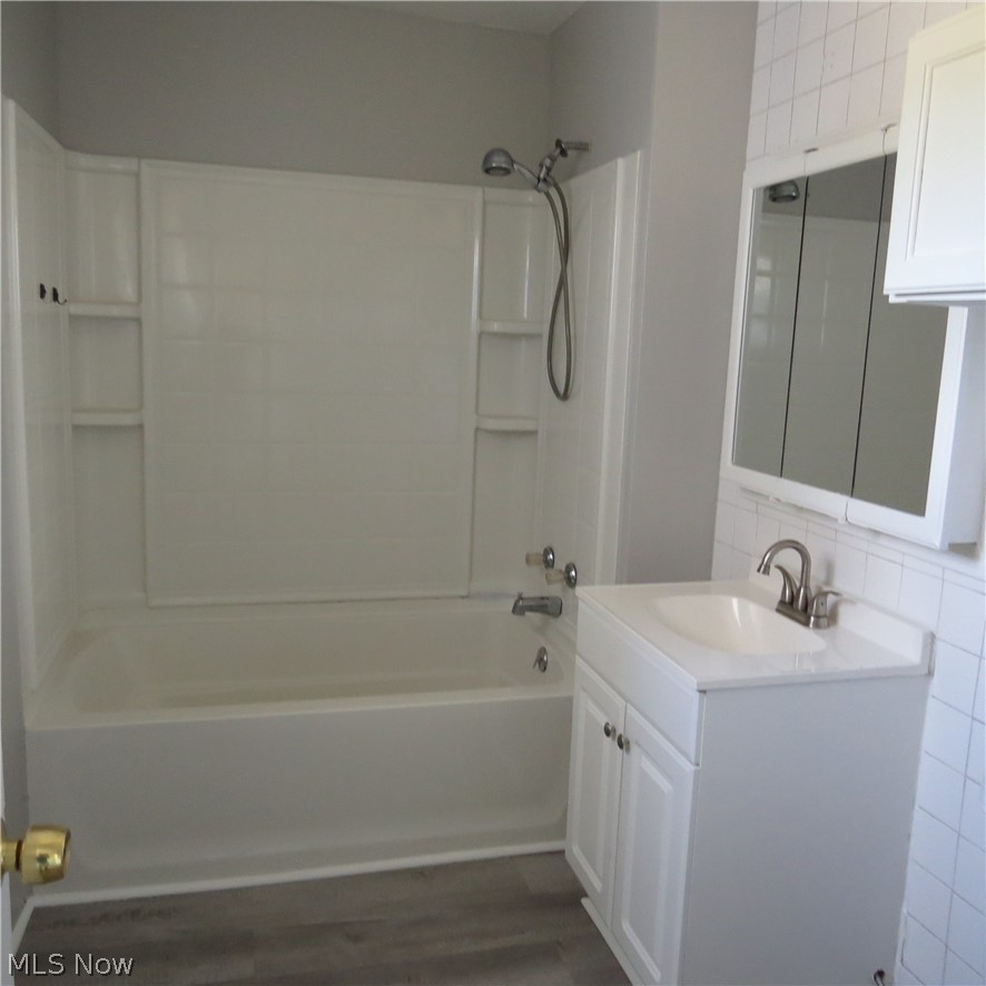 115 Colorado Avenue Lorain OH 44052