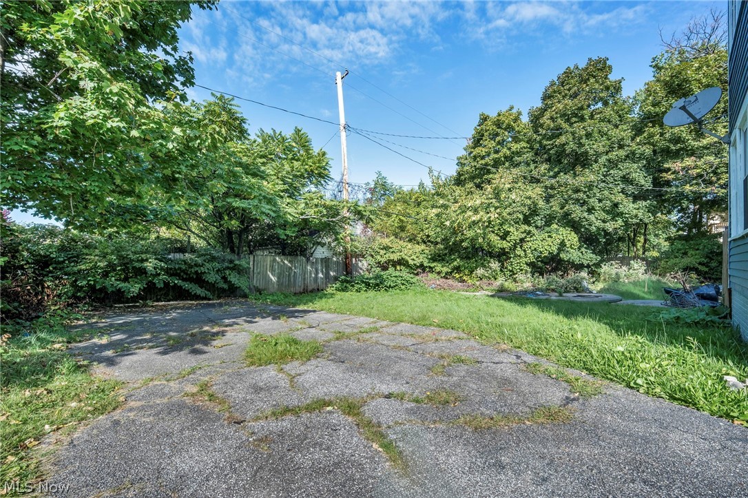 1550 Belmar Road East Cleveland OH 44118