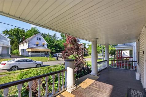 7425 Indiana Avenue Cleveland OH 44105
