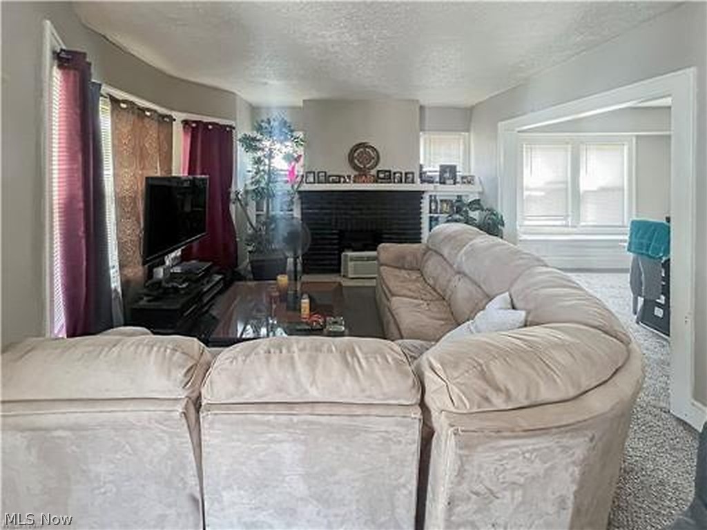 3876 E 143rd Street Cleveland OH 44128