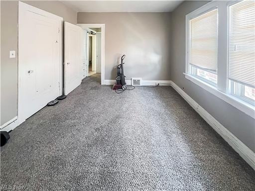 3876 E 143rd Street Cleveland OH 44128