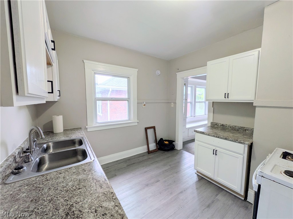 3389 Desota Avenue Cleveland Heights OH 44118
