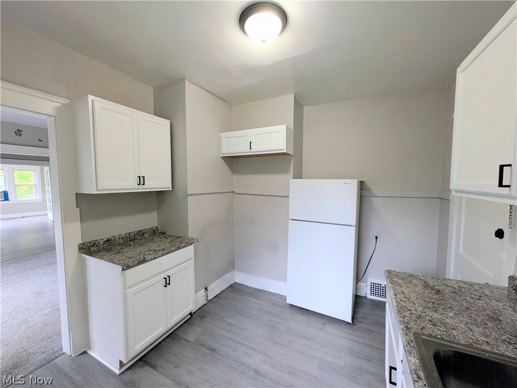 3389 Desota Avenue Cleveland Heights OH 44118