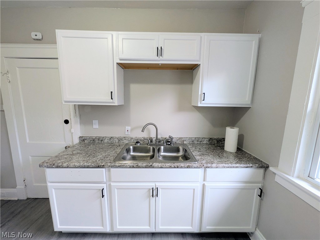 3389 Desota Avenue Cleveland Heights OH 44118