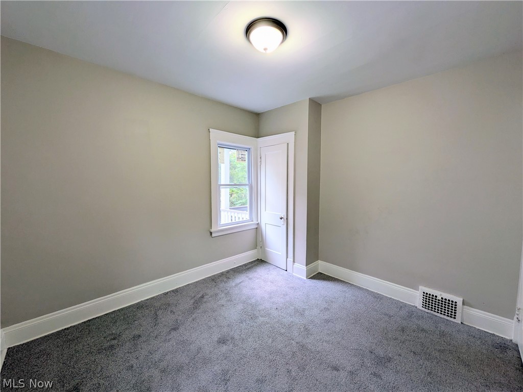3389 Desota Avenue Cleveland Heights OH 44118