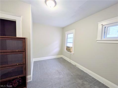 3389 Desota Avenue Cleveland Heights OH 44118