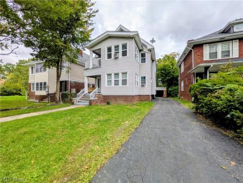 3389 Desota Avenue Cleveland Heights OH 44118