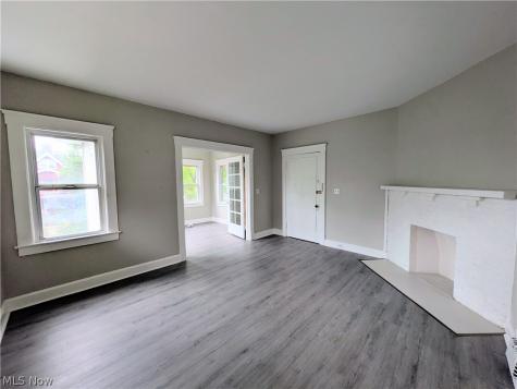 3389 Desota Avenue Cleveland Heights OH 44118