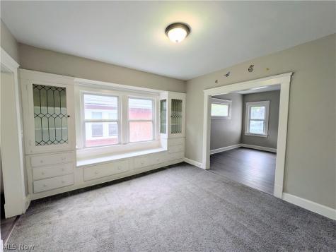 3389 Desota Avenue Cleveland Heights OH 44118