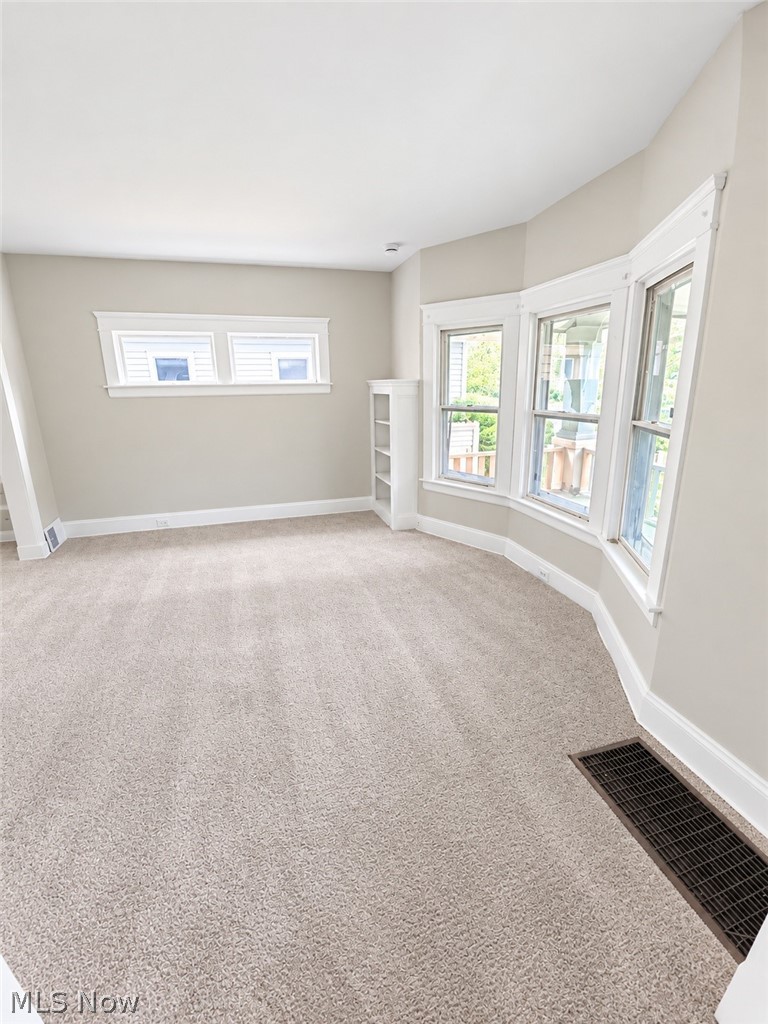 9223 Adams Avenue Cleveland OH 44108