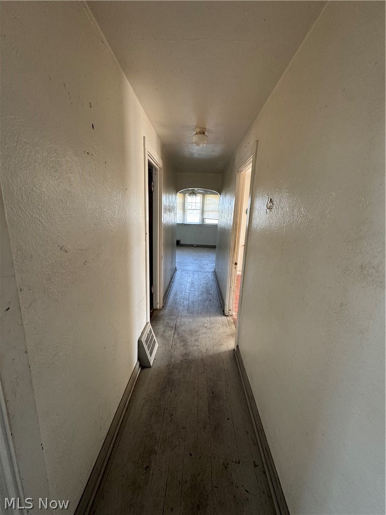 9426 Dickens Avenue Cleveland OH 44104