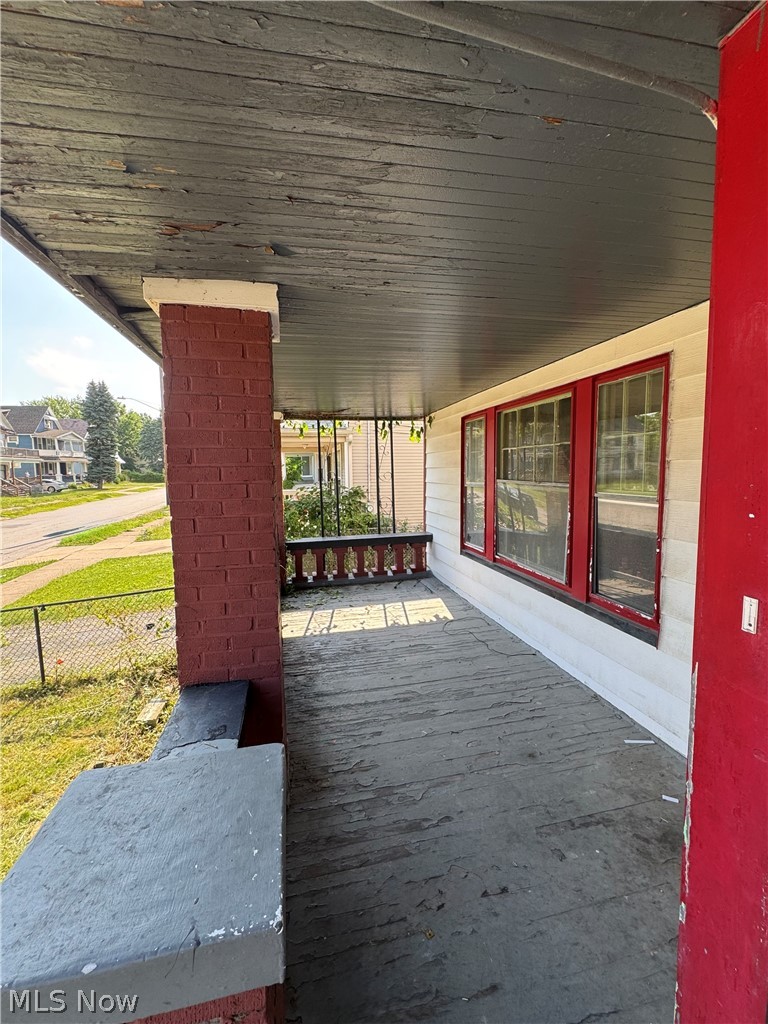 9426 Dickens Avenue Cleveland OH 44104