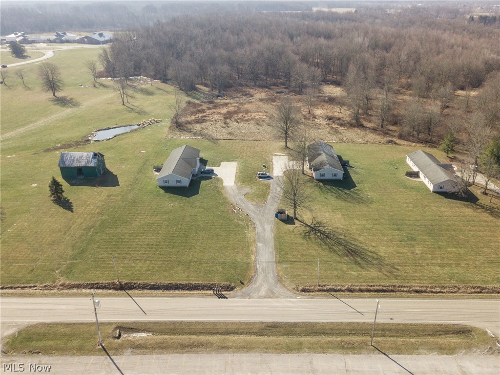 8492 & 8476 Tallmadge Road Ravenna OH 44412