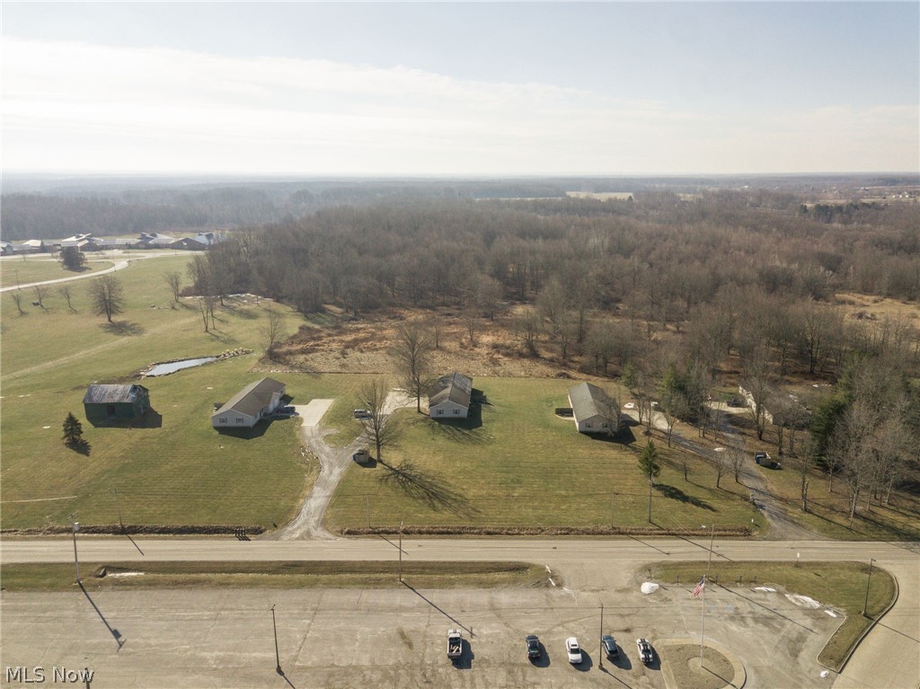 8492 & 8476 Tallmadge Road Ravenna OH 44412