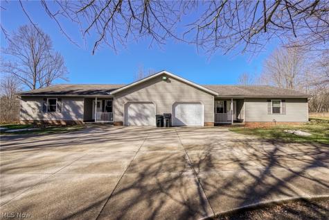8492 & 8476 Tallmadge Road Ravenna OH 44412