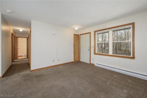 8492 & 8476 Tallmadge Road Ravenna OH 44412