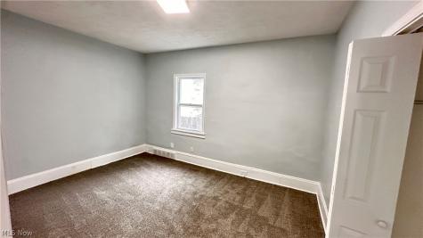12405 Signet Avenue Cleveland OH 44120