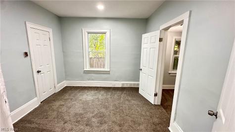 12405 Signet Avenue Cleveland OH 44120