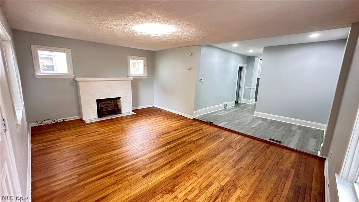 12405 Signet Avenue Cleveland OH 44120