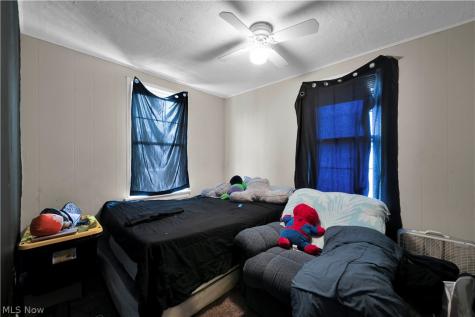 1476 W 107th Street Cleveland OH 44102
