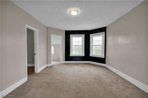 1476 W 107th Street Cleveland OH 44102
