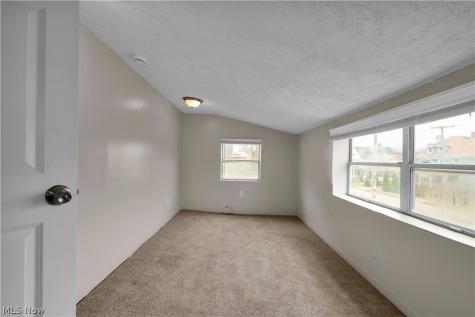 1476 W 107th Street Cleveland OH 44102