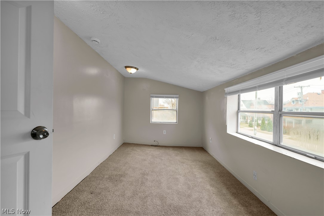 1476 W 107th Street Cleveland OH 44102