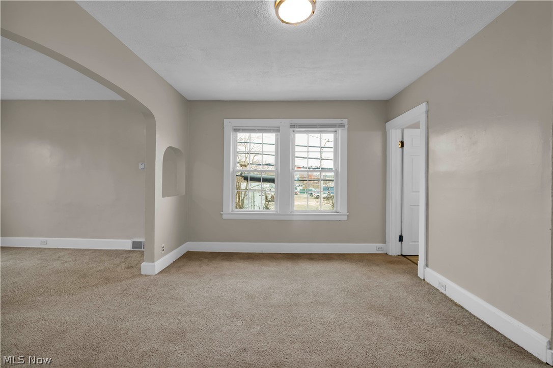 1476 W 107th Street Cleveland OH 44102