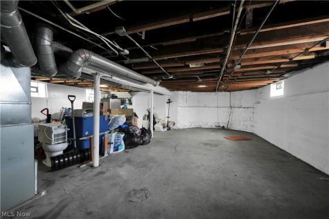 1476 W 107th Street Cleveland OH 44102
