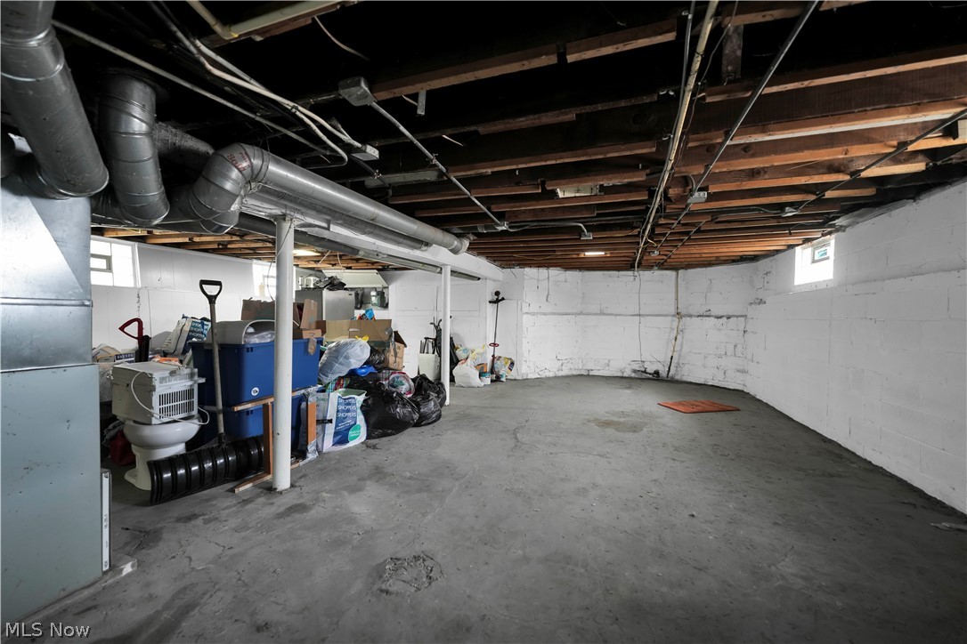 1476 W 107th Street Cleveland OH 44102