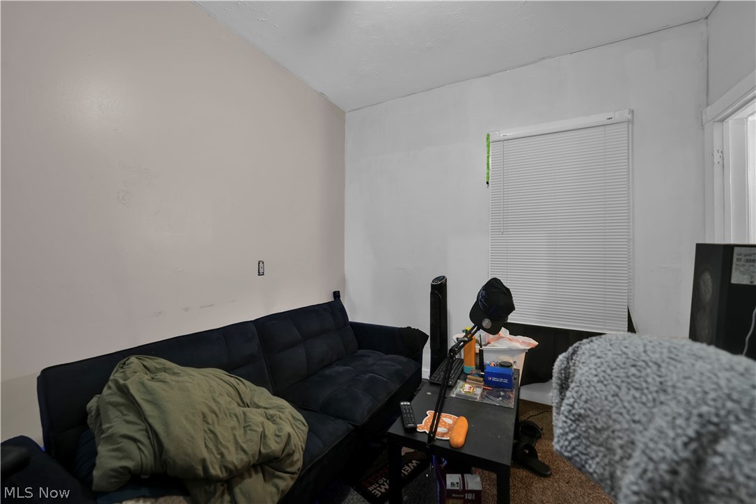 1476 W 107th Street Cleveland OH 44102