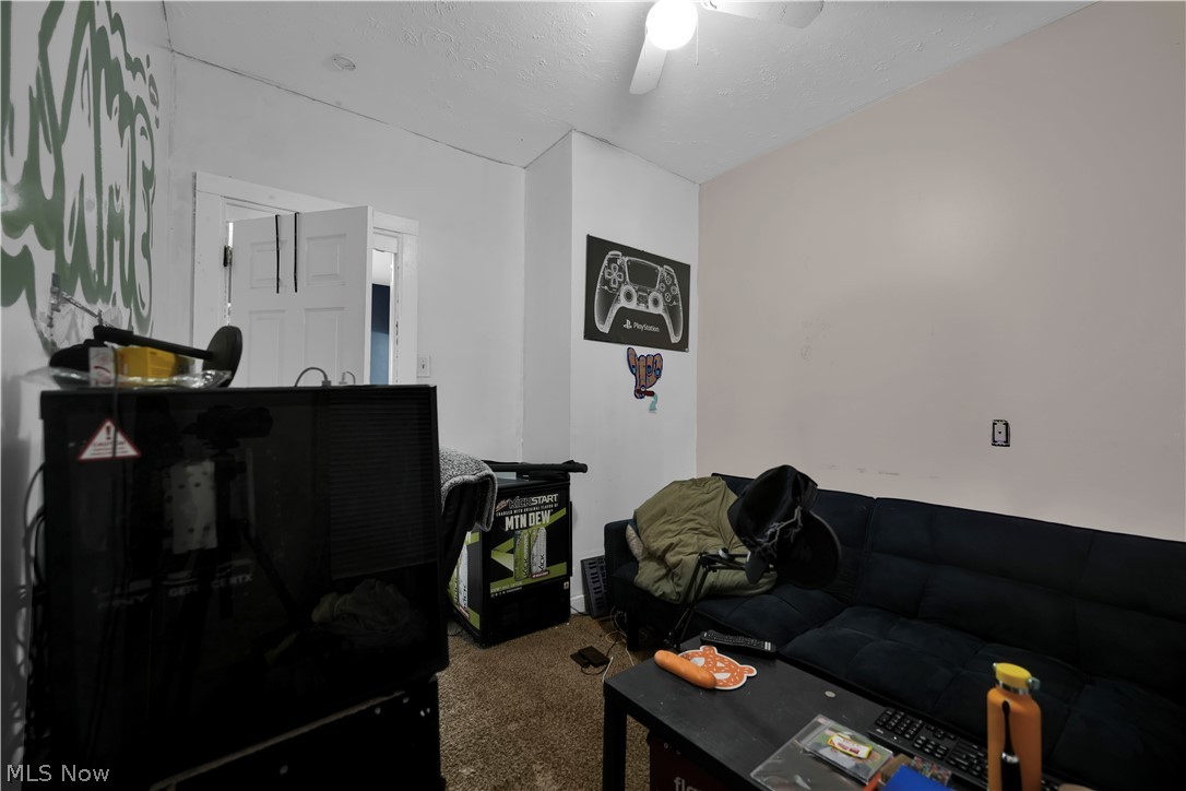 1476 W 107th Street Cleveland OH 44102