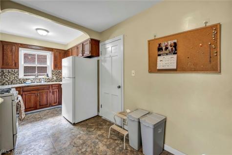 13570 Cedar Road University Heights OH 44118