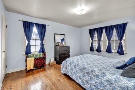 13570 Cedar Road University Heights OH 44118