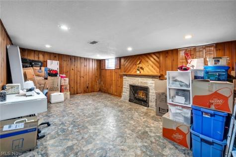 13570 Cedar Road University Heights OH 44118