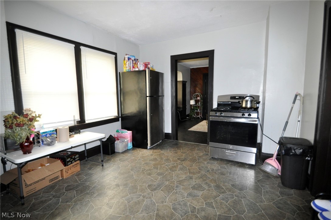 2179 W 106th Street Cleveland OH 44102