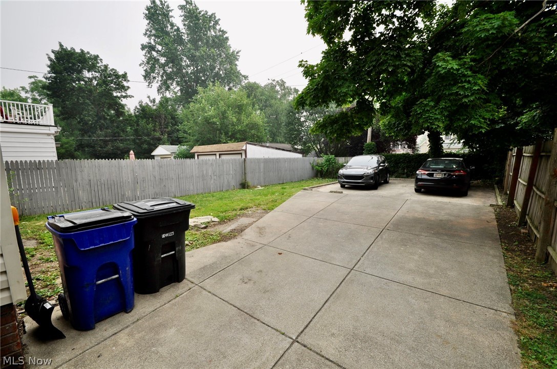 2179 W 106th Street Cleveland OH 44102