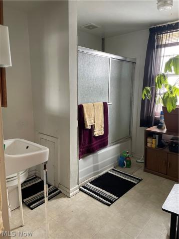 403 Nassau Street W East Canton OH 44730