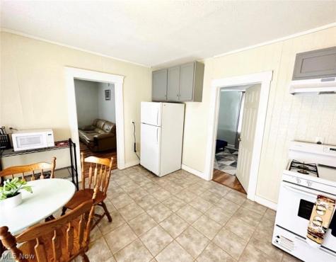 3625 Newark Avenue Cleveland OH 44109