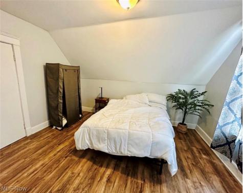 3625 Newark Avenue Cleveland OH 44109
