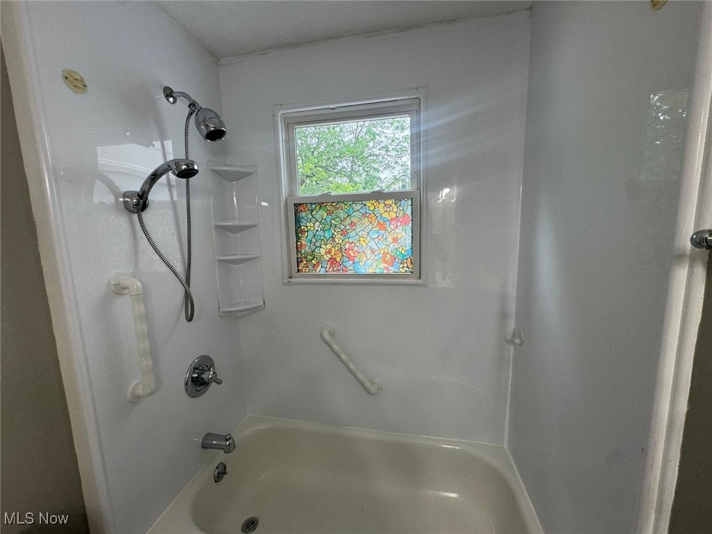 1244 Brockley Avenue Lakewood OH 44107