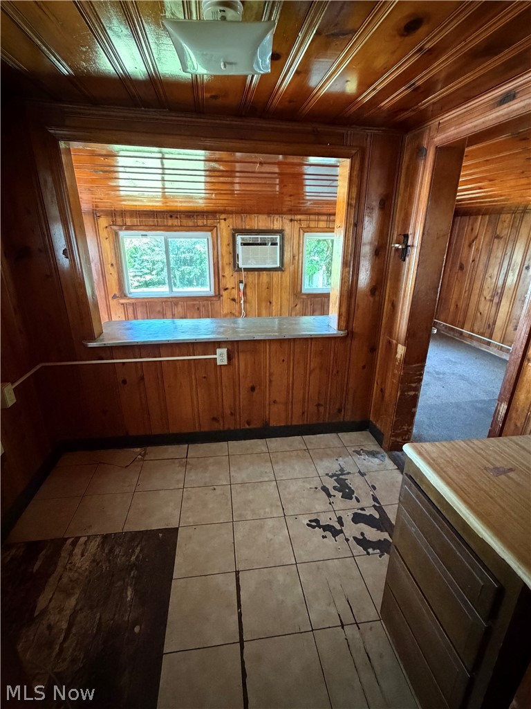 1027 Austin Avenue Akron OH 44306