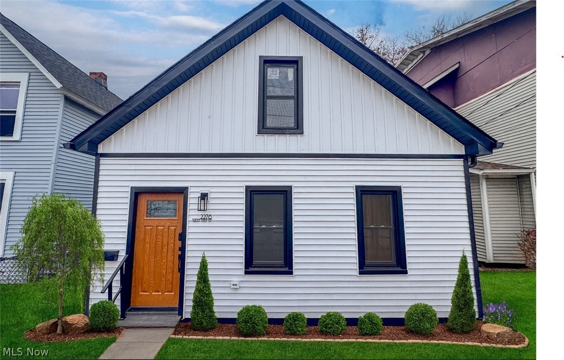 2276 W 41st Street Cleveland OH 44113