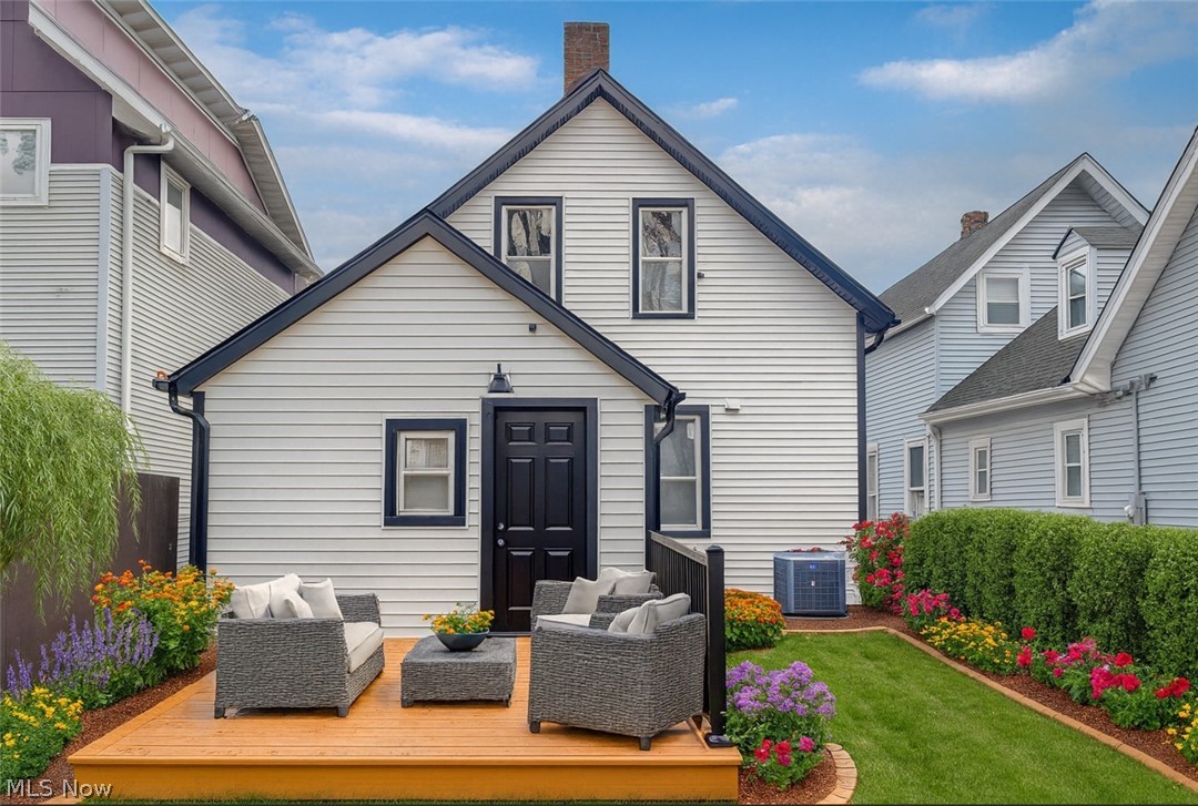 2276 W 41st Street Cleveland OH 44113