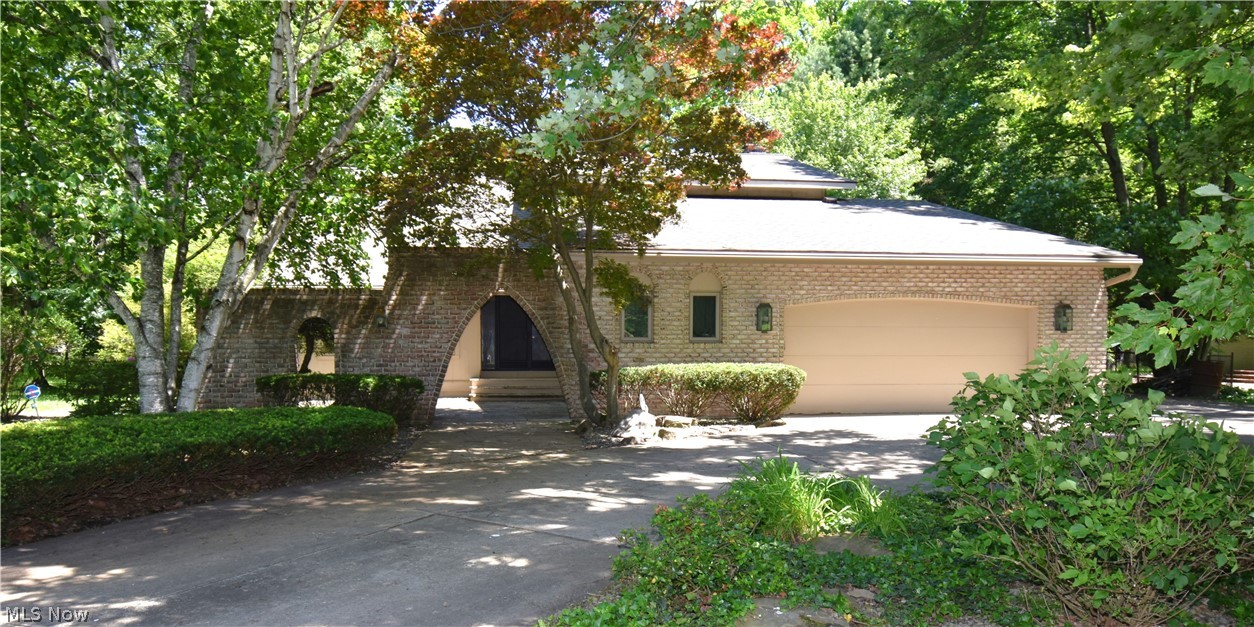 5593 Engleton Lane Girard OH 44420