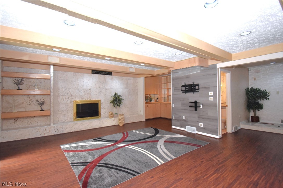 5593 Engleton Lane Girard OH 44420