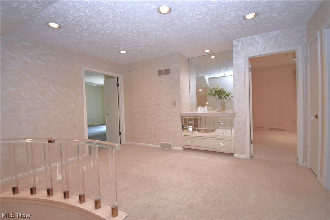 5593 Engleton Lane Girard OH 44420